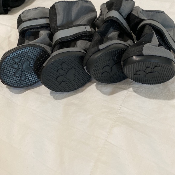 Dog booties - Picture 2 of 2